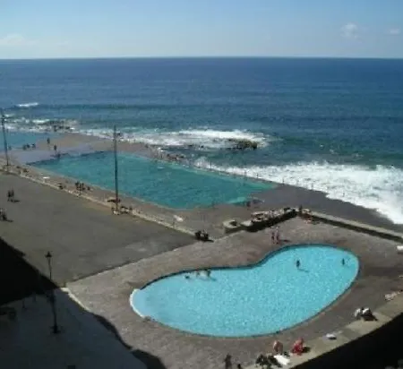 Donde Las Olas Bajamar *